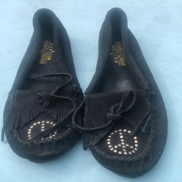 Black Minnetonka moccasins - Picture 4 of 6